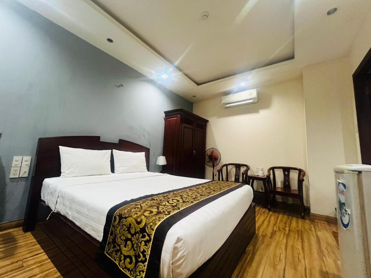 Khach San Avatar Hotel Ho Chi Minh City Exterior photo